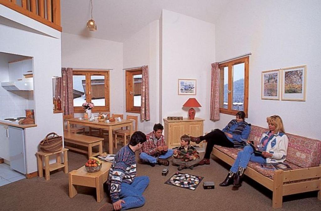 La Tania La Saboia Sleep 8 Private Sauna Lounge Dining 2 Bathrooms Kitchen 2 Balconies Ski In Out المظهر الخارجي الصورة