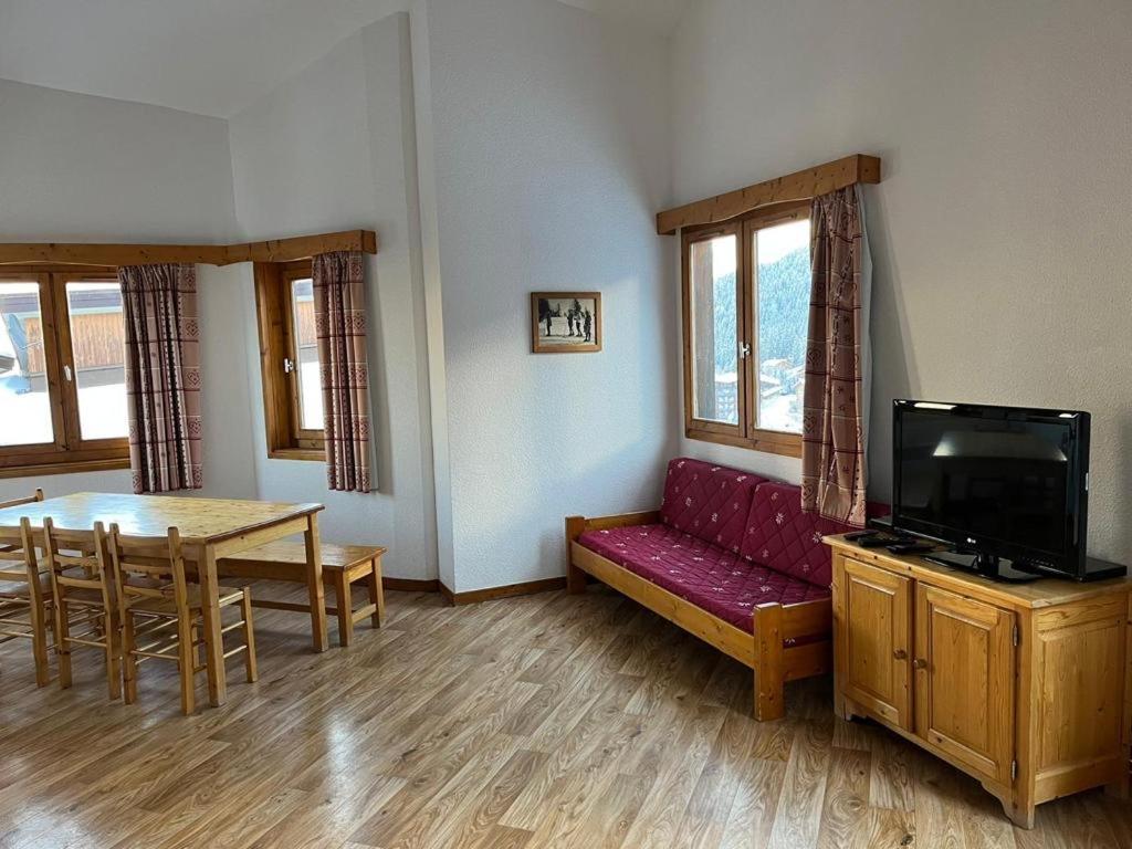 La Tania La Saboia Sleep 8 Private Sauna Lounge Dining 2 Bathrooms Kitchen 2 Balconies Ski In Out المظهر الخارجي الصورة